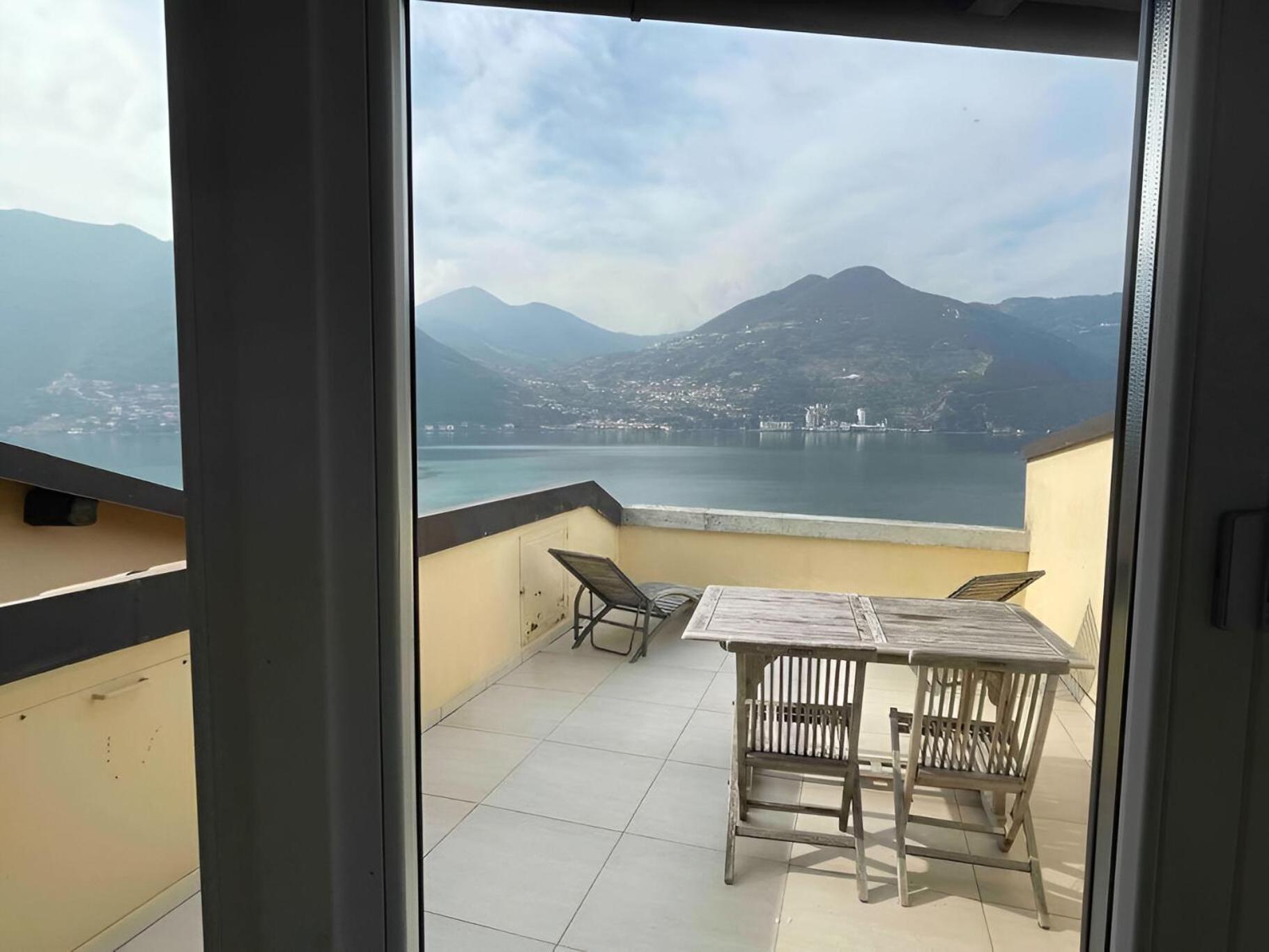 Casa Pg - Appartamento Vista Lago Monte Isola Kültér fotó